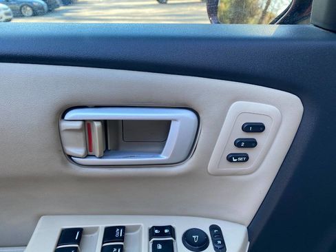 Used 2012 Honda Pilot Touring image 15