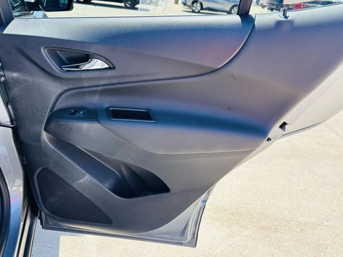 Used 2024 Chevrolet Equinox LT w/ LPO, Floor Liner Package FWD image 28