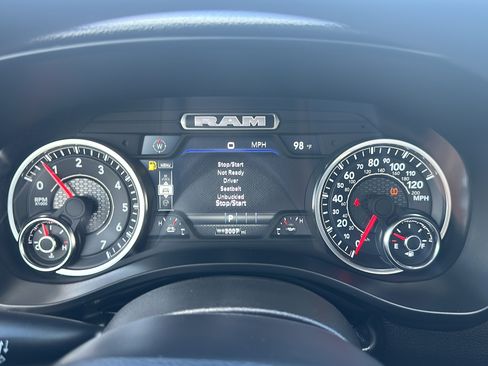 Used 2025 RAM 1500 Warlock AWD/4WD image 14