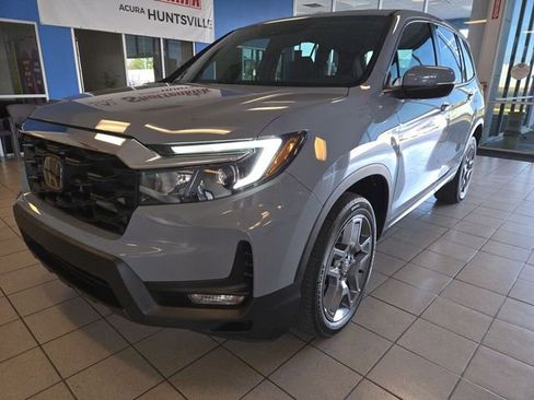 Used 2023 Honda Passport EX-L image 4