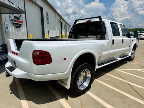 Used 2003 Ford F550 2WD Crew Cab Super Duty image 8