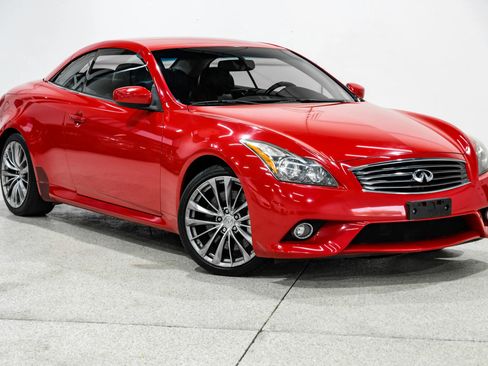 Used 2011 INFINITI G37 Sport w/ Premium Pkg image 5