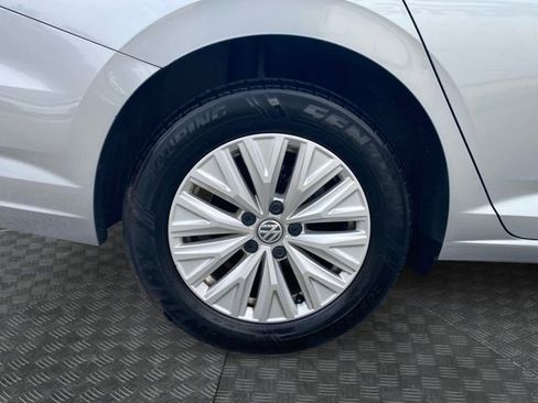 Used 2019 Volkswagen Jetta S w/ Driver Assistance Package image 33