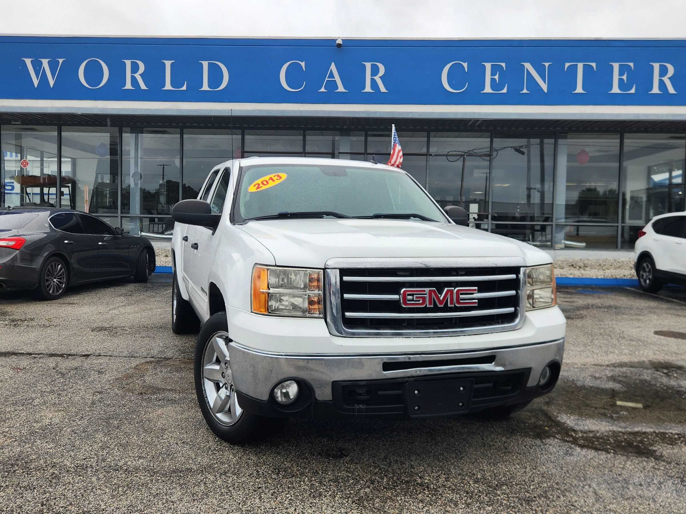 Used 2013 GMC Sierra 1500 SLE w/ Power Tech Package AWD/4WD image 1