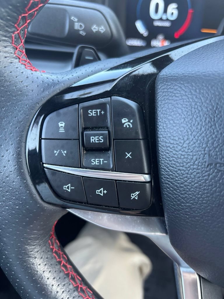 Used 2025 Ford Explorer ST AWD/4WD image 18