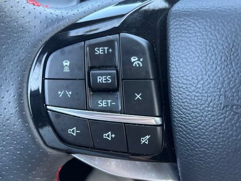 Used 2025 Ford Explorer ST AWD/4WD image 18