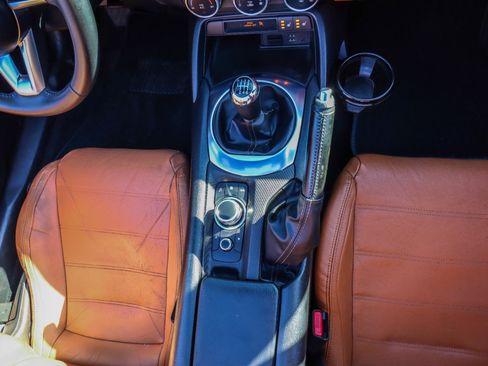 Used 2017 FIAT 124 Spider Lusso image 28