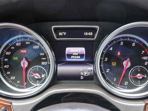 Used 2018 Mercedes-Benz GLS 450 4MATIC image 24