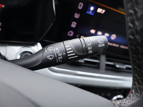 New 2026 Chevrolet Trax LT w/ Driver Confidence Package image 15