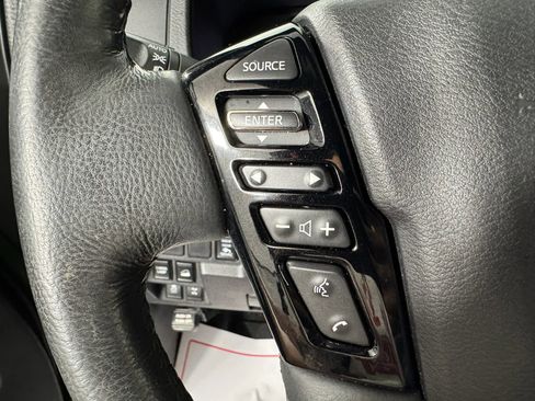 Used 2022 Nissan Frontier PRO-4X w/ Pro-4X Premium Package AWD/4WD image 15