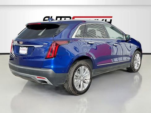 Used 2024 Cadillac XT5 Premium Luxury w/ Technology Package AWD/4WD image 7