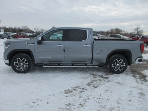 New 2026 GMC Sierra 1500 SLT w/ SLT Premium Plus Package image 10