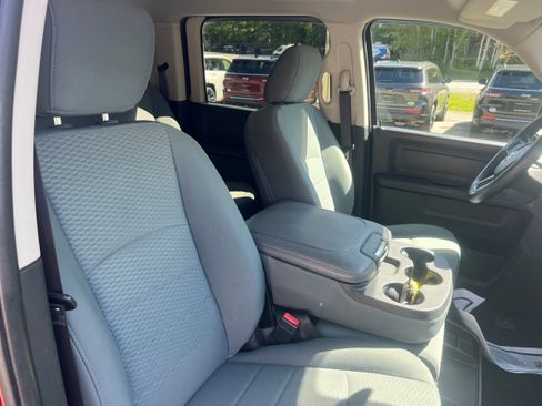 Used 2016 RAM 1500 Express AWD/4WD image 16