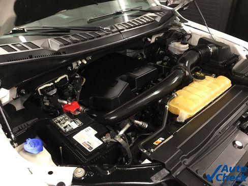 Used 2018 Ford F150 XLT w/ Equipment Group 302A Luxury image 42