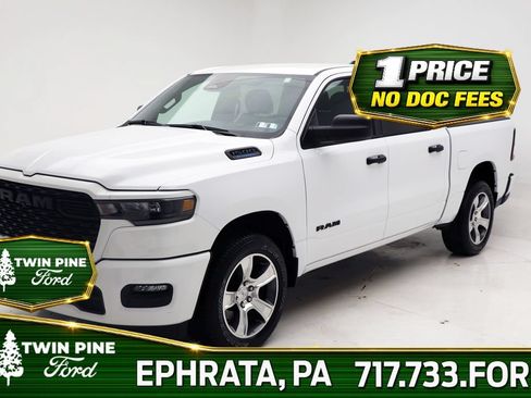 Used 2025 RAM 1500 Tradesman AWD/4WD image 2