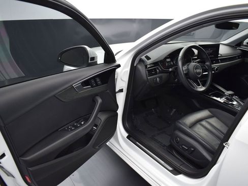 Used 2020 Audi A4 2.0T Premium w/ Convenience Package image 9