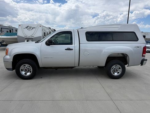 Used 2010 GMC Sierra 2500 SLE AWD/4WD image 7