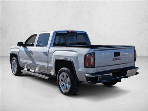 Used 2018 GMC Sierra 1500 SLT image 8