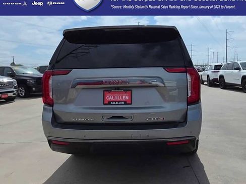 Used 2023 GMC Yukon AT4 w/ AT4 Premium Plus Package AWD/4WD image 7