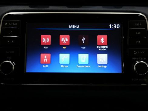 Used 2023 Nissan Versa SV image 16