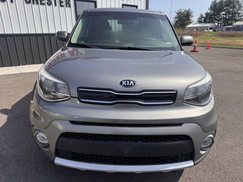 Used 2018 Kia Soul + FWD image 5