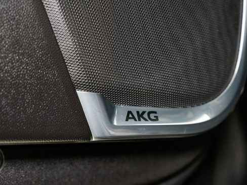 Used 2023 Cadillac Escalade ESV Sport w/ LPO, ONYX Package image 11