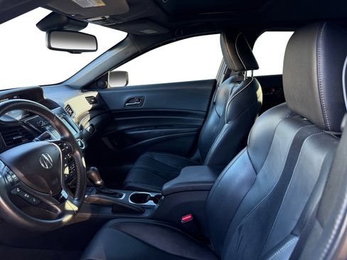 Used 2019 Acura ILX w/ Premium & A-SPEC Package image 10