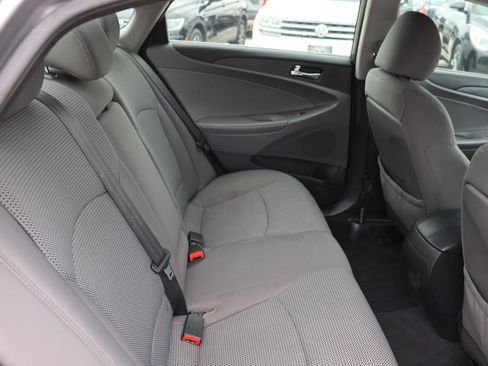 Used 2012 Hyundai Sonata GLS w/ Popular Equipment Pkg image 16