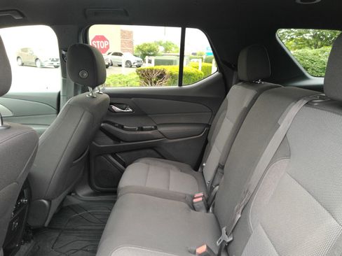 Certified 2023 Chevrolet Traverse LT w/ LPO, Floor Liner Package AWD/4WD image 12