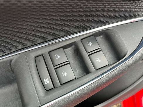 Used 2019 Chevrolet Cruze LT image 24