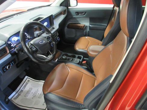 Used 2023 Ford Maverick Lariat image 7