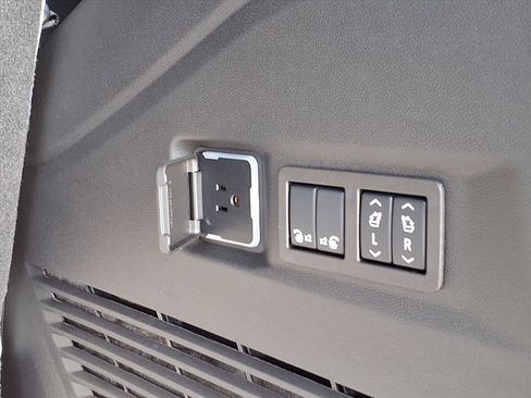 New 2026 Chevrolet Tahoe Premier image 7