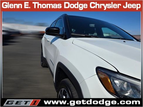 Certified 2023 Jeep Compass Limited image 6