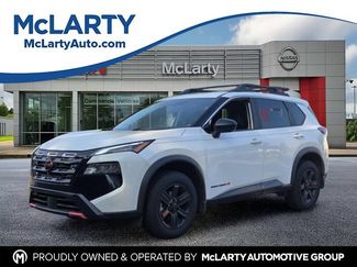 Used 2025 Nissan Rogue SV AWD/4WD 360° Tour