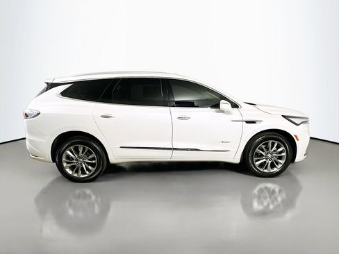 Used 2023 Buick Enclave Avenir w/ Avenir Technology Package AWD/4WD image 7