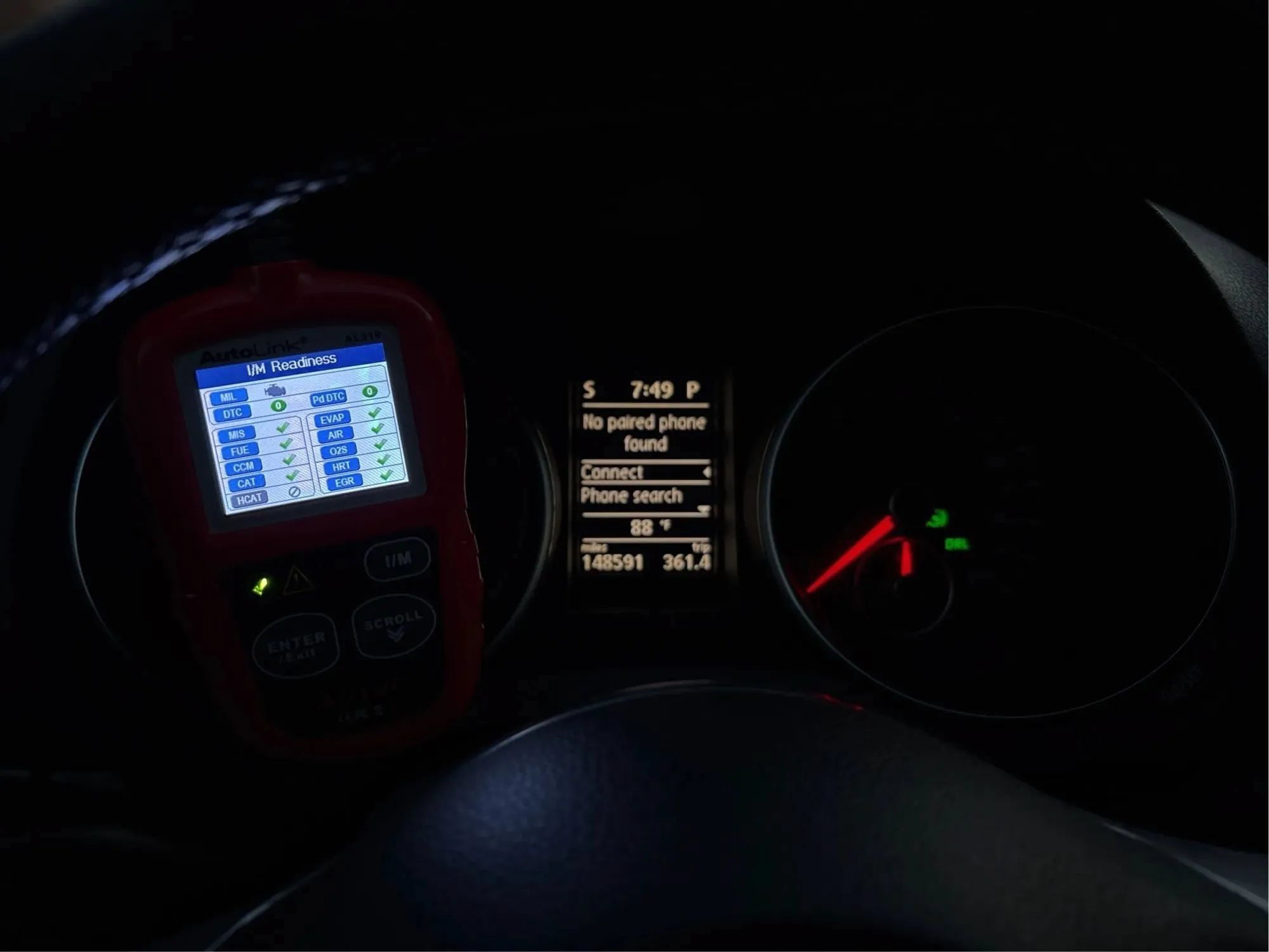 Used 2012 Volkswagen GTI 2-Door FWD image 10