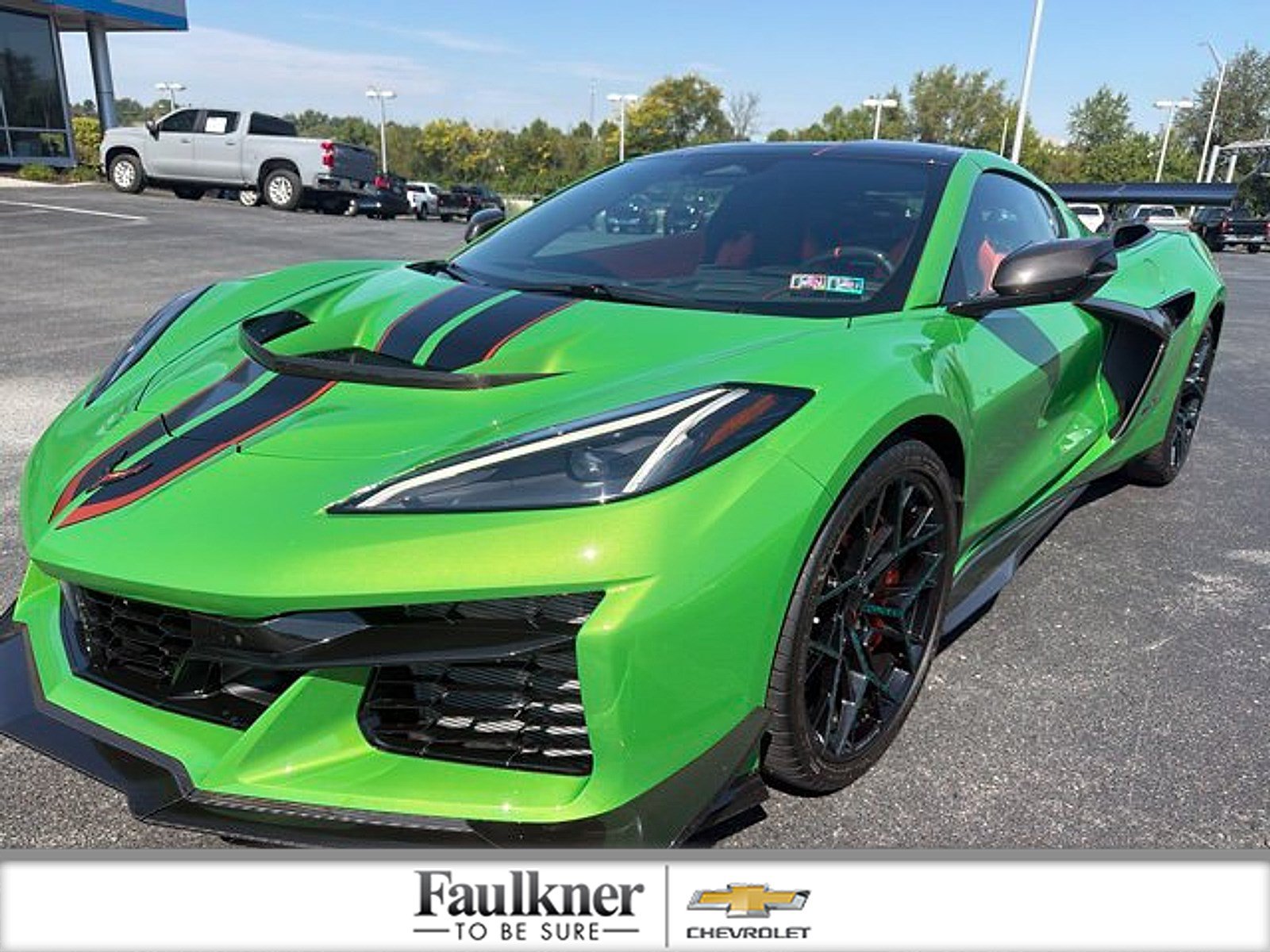 Used 2026 Chevrolet Corvette ZR1 w/ ZR1 Carbon Fiber Aero Package RWD image 1