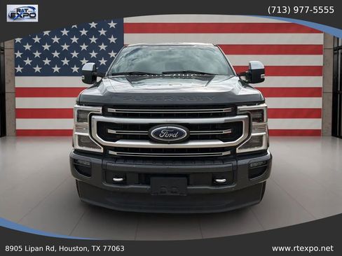 Used 2021 Ford F250 Platinum w/ FX4 Off-Road Package AWD/4WD image 3