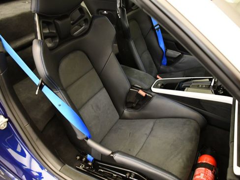 Used 2024 Porsche 911 Dakar image 48