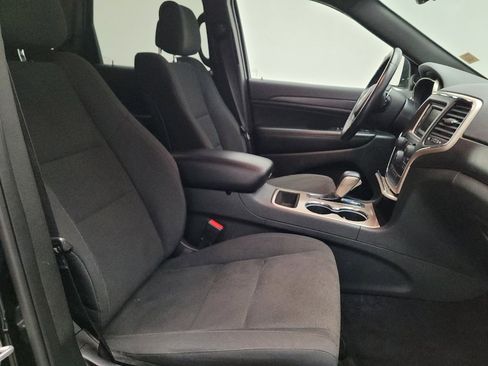 Used 2017 Jeep Grand Cherokee Laredo AWD/4WD image 21