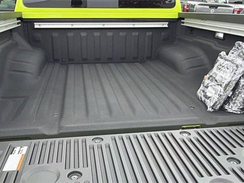 New 2026 Nissan Frontier PRO-4X w/ Pro-4x Convenience Package image 13