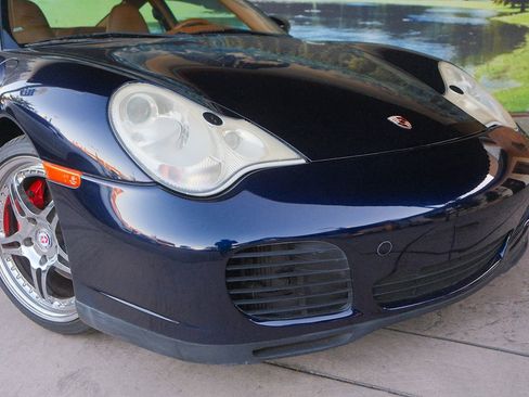 Used 2003 Porsche 911 Carrera 4S image 7