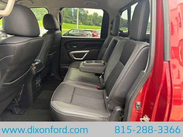 Used 2019 Nissan Titan PRO-4X AWD/4WD image 23