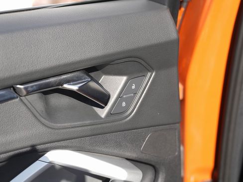 Used 2022 Audi Q3 2.0T Premium Plus image 31