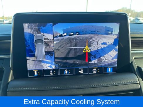 Used 2021 Chevrolet Tahoe Z71 w/ Z71 Off-Road Package image 42