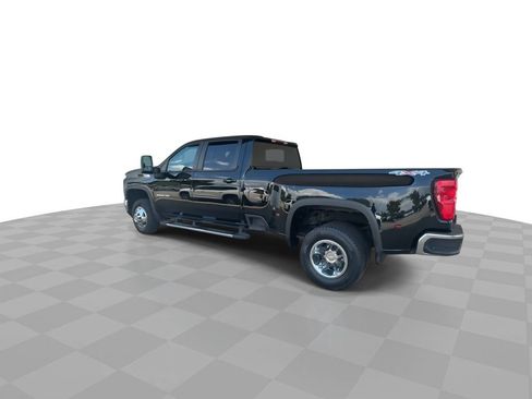 Certified 2024 Chevrolet Silverado 3500 LT AWD/4WD image 6