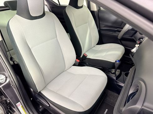 Used 2016 Toyota Prius C One image 29