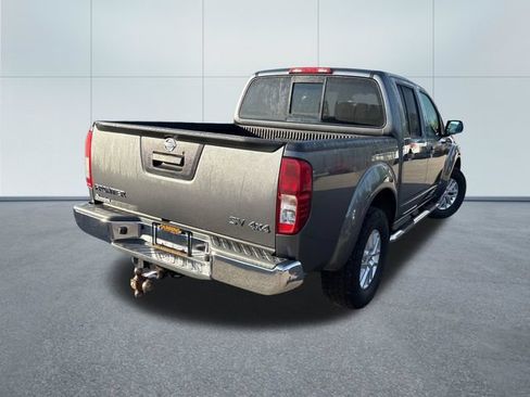 Used 2017 Nissan Frontier SV AWD/4WD image 4
