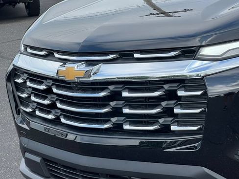 New 2027 Chevrolet Equinox LT FWD image 36