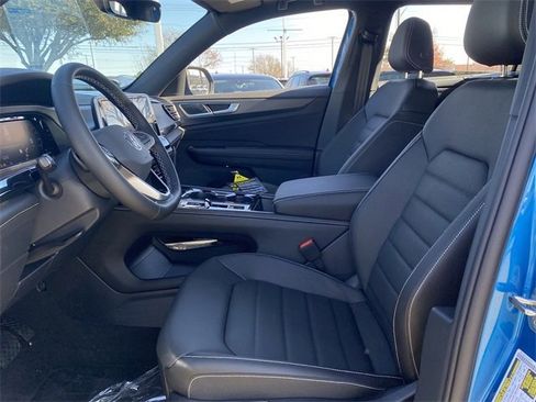 New 2025 Volkswagen Atlas Cross Sport SEL image 21